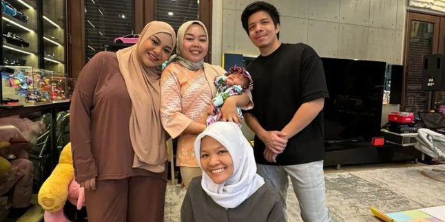 Azura's Babysitter Birthday, Aurel Hermansyah Gives Surprising Gift