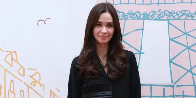 Penggal Kepala Orang di 'MARLINA', Marsha Timothy Tertantang Penggal Kepala Orang di 'MARLINA', Marsha Timothy Tertantang