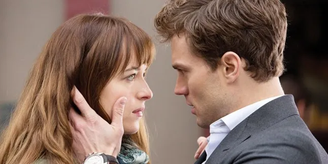 Penonton Bosan Karena Kurang Adegan Seks di 'FIFTY SHADES'