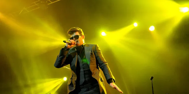 Penulis Lagu Blurred Lines Ternyata Bukan Robin Thicke