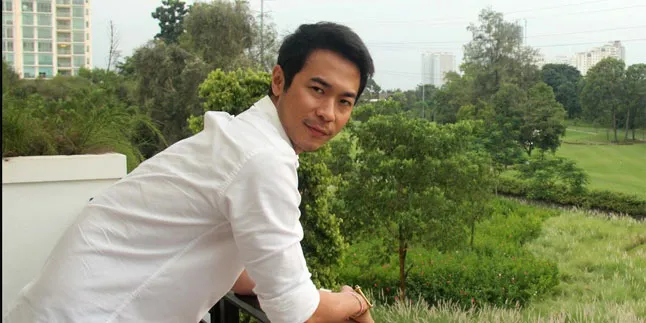 Penyanyi Sandy Thema Buka Bisnis Perhiasan