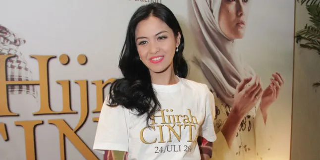 Penyebab Revalina S Temat Deg-Degan Bintangi 'HIJRAH CINTA' Penyebab Revalina S Temat Deg-Degan Bintangi 'HIJRAH CINTA'