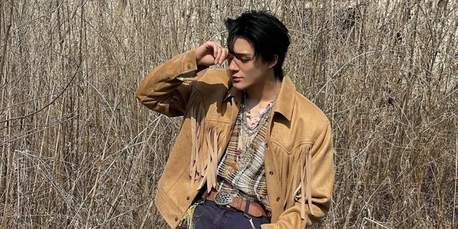 Perancang Busana Peter Do Menggandeng Jeno NCT Untuk Menjadi Model Pembuka di New York Fashion Week Perancang Busana Peter Do Menggandeng Jeno NCT Untuk Menjadi Model Pembuka di New York Fashion Week