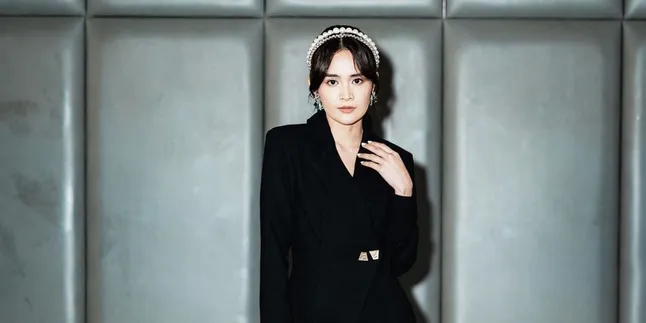 Perankan Budak Korporat di Serial 'PROGRESNYA BERAPA PERSEN?', Michelle Ziudith Sampai Stres dan Bad Mood Perankan Budak Korporat di Serial 'PROGRESNYA BERAPA PERSEN?', Michelle Ziudith Sampai Stres dan Bad Mood