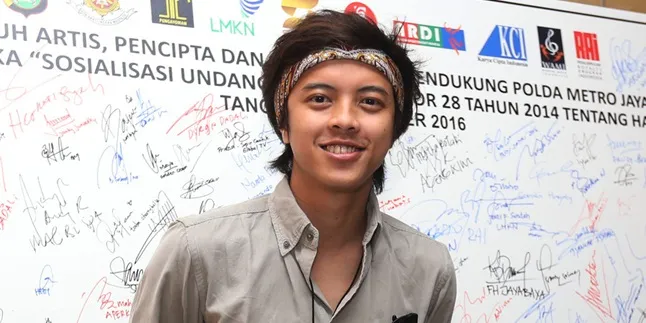 Percintaan Terabaikan, Jodoh Bisma Karisma Masih 'Abu-Abu'