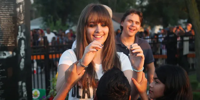 Percobaan Bunuh Diri Paris Jackson Dipicu Oleh Neneknya?