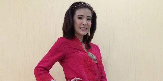 Perdalam Dunia Film, Olga Lydia Akan Ambil S2