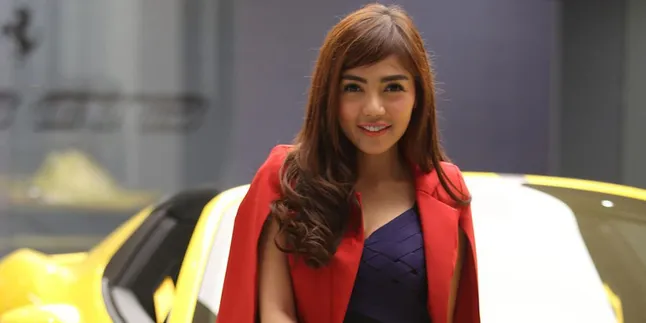 Perdana! Benua Eropa Jadi Saksi Dangdutan Bella Shofie