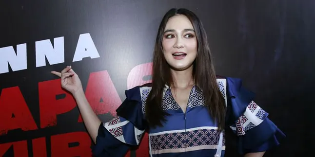 Perihal Estafet Sutradara 'SUZZANNA: BERNAPAS DALAM KUBUR', Produser Beri Penjelasan