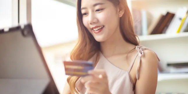 Perilaku Belanja Online Selama Ramadan 2022, e-Commerce Mana yang Paling Unggul?