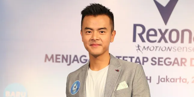 Peringati Sumpah Pemuda, Dion Wiyoko Terbang ke Riau