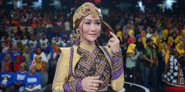 Perjuangan Inul Daratista Turunkan Berat Badan Usai Melahirkan