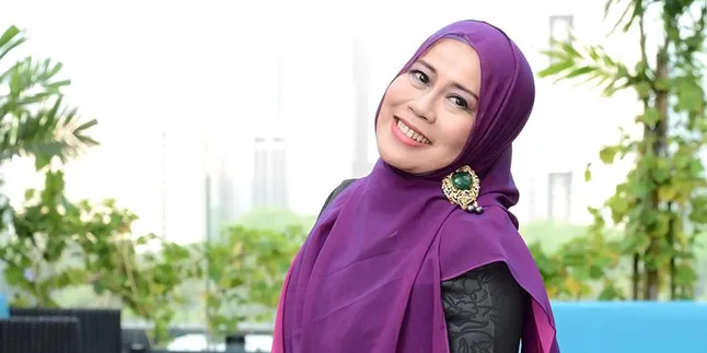 Perjuangkan 'LAGU UNTUK TUHAN', Dewi Yull: Harus Dikasih Subtitle Perjuangkan 'LAGU UNTUK TUHAN', Dewi Yull: Harus Dikasih Subtitle