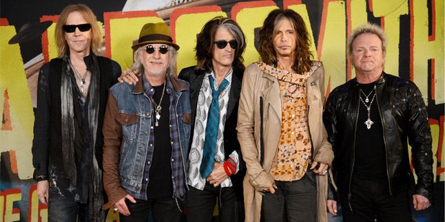 Perlengkapan Aerosmith Datang 9 - 10 Mei 2013