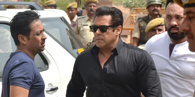 Permohonan Dikabulkan, Salman Khan Bebas Dari Penjara Dengan Jaminan Rp 10 Juta
