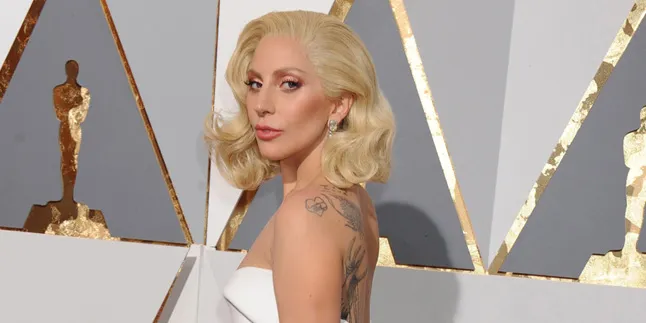 Pernah Diperkosa, Lady Gaga Tak Berani Bilang ke Keluarga Pernah Diperkosa, Lady Gaga Tak Berani Bilang ke Keluarga