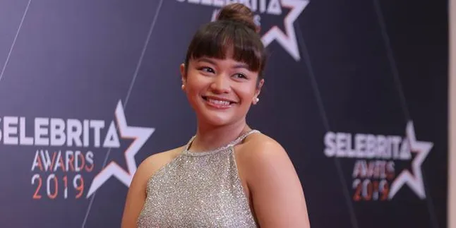 Pernah Jadi K-Popers, Amel Carla Ungkap Perjuangan Nonton Konser Big Bang Pernah Jadi K-Popers, Amel Carla Ungkap Perjuangan Nonton Konser Big Bang
