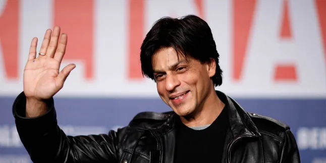 Pernah Merokok 100 Batang Sehari, Shahrukh Khan Ingin Berhenti Pernah Merokok 100 Batang Sehari, Shahrukh Khan Ingin Berhenti
