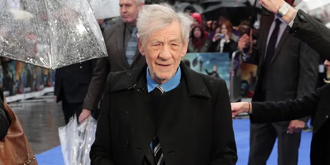 Pernah Tolak Tawaran Tom Cruise, Ian McKellen Justru Bersyukur Pernah Tolak Tawaran Tom Cruise, Ian McKellen Justru Bersyukur