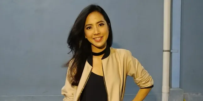 Pernikahan Bermasalah - Tidak Sehat Jadi Alasan Yeslin Wang Gugat Cerai Delon