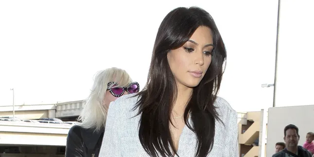 Pernikahan Dikabarkan Tak Harmonis, Ini Reaksi Kim Kardashian Pernikahan Dikabarkan Tak Harmonis, Ini Reaksi Kim Kardashian