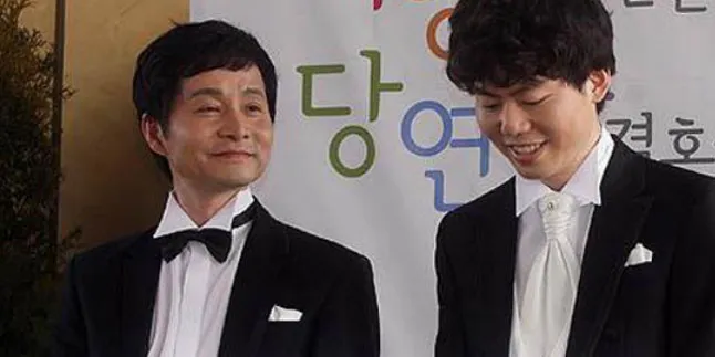 Pernikahan Gay Kim Jo Kwang Soo - Kim Seung Hwan Didemo! Pernikahan Gay Kim Jo Kwang Soo - Kim Seung Hwan Didemo!