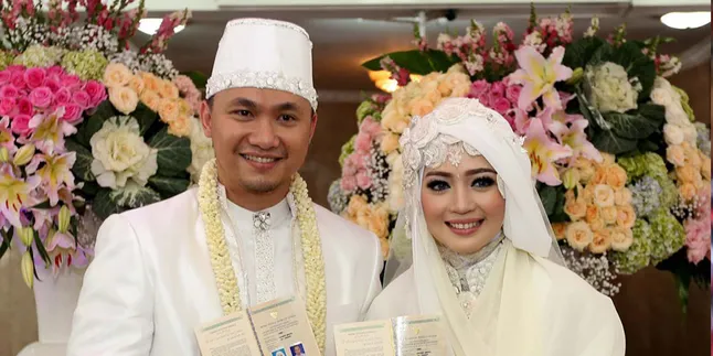 Pernikahan Nuri Maulida Dihiasi Insiden Kecil, Ini Kata Penghulu Pernikahan Nuri Maulida Dihiasi Insiden Kecil, Ini Kata Penghulu