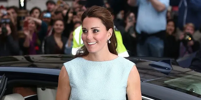 Persalinan Kate Middleton Sedang Berlangsung? Persalinan Kate Middleton Sedang Berlangsung?