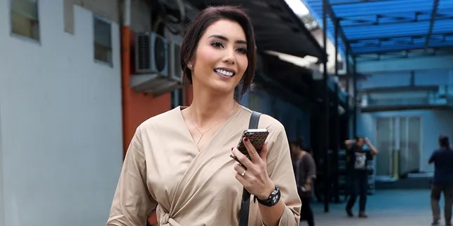 Persiapkan Perkawinan, Tyas Mirasih Ingin Konsep Garden Party