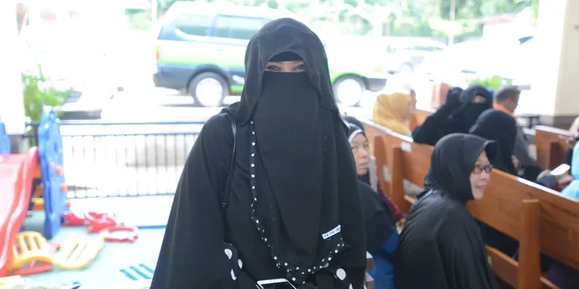 Pertama Kali Hadiri Sidang Cerai, Indadari Ungkap Caisar Sudah Punya Calon Istri Baru