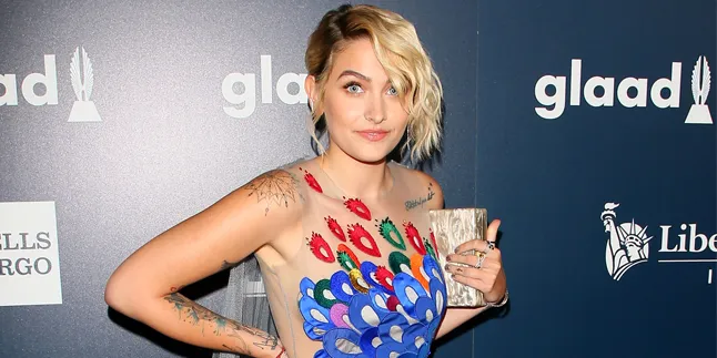 Pertama Kali Jadi Model Vogue, Paris Jackson Cantik Menawan