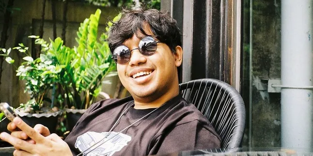 Perubahan Joshua Suherman Setelah Menikah, Naik Berat Badan Hingga 15 Kg Perubahan Joshua Suherman Setelah Menikah, Naik Berat Badan Hingga 15 Kg