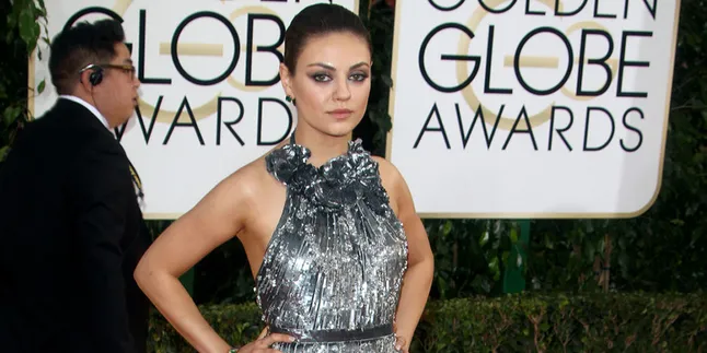 Perut Buncit, Bayi Mila Kunis Mulai 'Tampakkan Diri' Perut Buncit, Bayi Mila Kunis Mulai 'Tampakkan Diri'