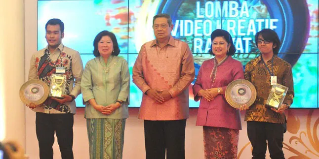 Pesan SBY Untuk Pemenang Lomba Video Kreatif Rakyat 2013