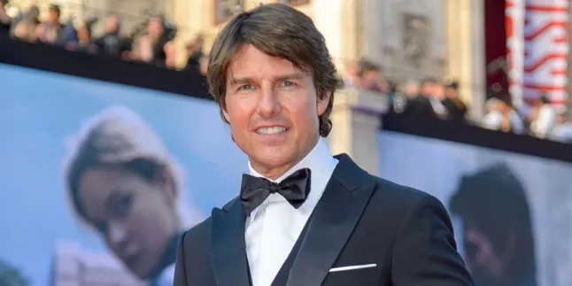 Pesawat Yang Disewa Untuk Film Tom Cruise Kecelakaan, 2 Tewas! Pesawat Yang Disewa Untuk Film Tom Cruise Kecelakaan, 2 Tewas!