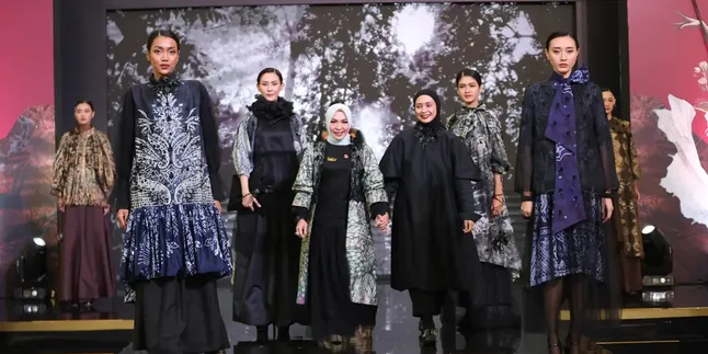 The Charm of Sasirangan: From Ancestral Heritage to Modern Silhouettes at the Nusantara Textile Parade 2025