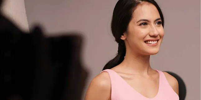 Pevita Berbagi Rahasia Kulit Cantik Lebih Dari Cerah Merona