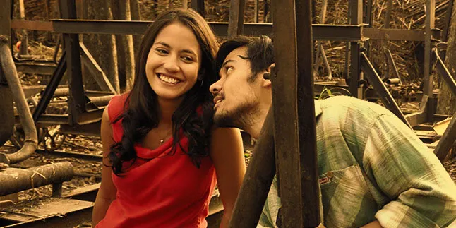 Pevita Pearce - Chico Jericho Saling Cinta, Namun Yang Terjadi... Pevita Pearce - Chico Jericho Saling Cinta, Namun Yang Terjadi...