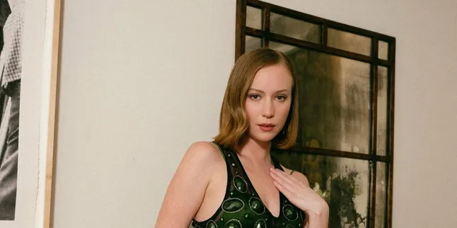 Her Acceptance Speech at the 2025 Emmy Awards Censored, Here's What Hannah Einbinder Said