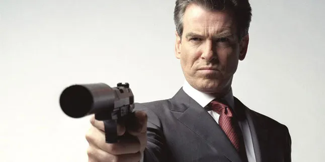 Pierce Brosnan Tak Suka Kekerasan Dalam Game James Bond