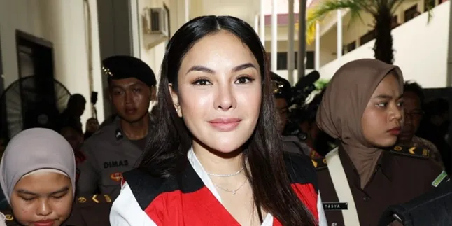 Nikita Mirzani's Side Awaits Reza Gladys's Testimony to Withdraw the Breach of Contract Lawsuit