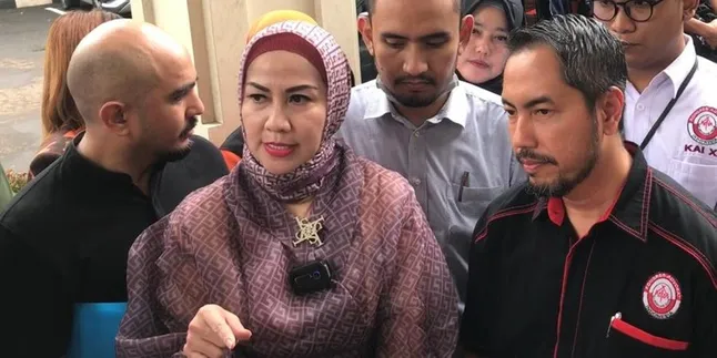 Pihak Venna Melinda Cabut Gugatan Cerai, Kuasa Hukum Ferry Irawan: Sudah Kami Duga Pihak Venna Melinda Cabut Gugatan Cerai, Kuasa Hukum Ferry Irawan: Sudah Kami Duga