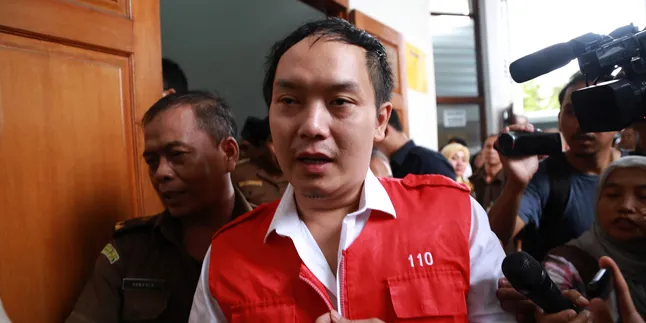 Pikiran Hengky Kawilarang Terbebani Selama di Dalam Penjara Pikiran Hengky Kawilarang Terbebani Selama di Dalam Penjara