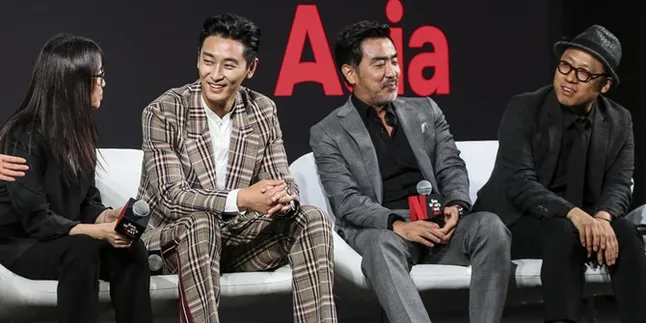 Pilih 'KINGDOM' Sebagai Proyek Kolaborasi dengan Netflix, Sang Sutradara Tertantang Pilih 'KINGDOM' Sebagai Proyek Kolaborasi dengan Netflix, Sang Sutradara Tertantang