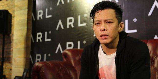 Pilih Musik Atau Bisnis? Ini Jawaban Ariel NOAH