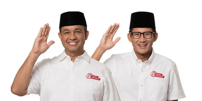 Pilih Peci, Apa Ya Kira-Kira Alasan Anies-Sandi?