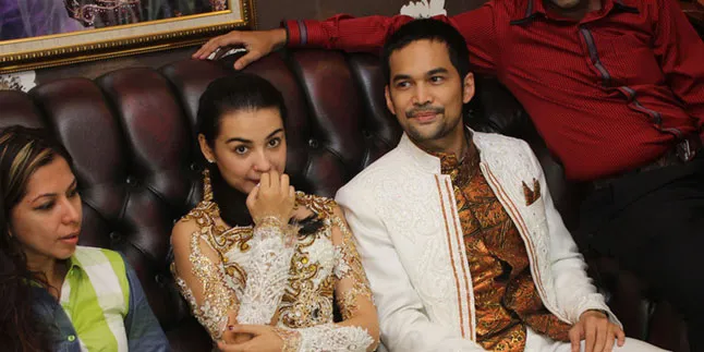 Pingitan, Shireen Sungkar Dilarang Nge-PING Teuku Wisnu