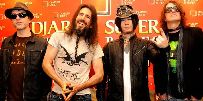 Polda Metro Jaya: Konser Guns N Roses Ditunda! Polda Metro Jaya: Konser Guns N Roses Ditunda!