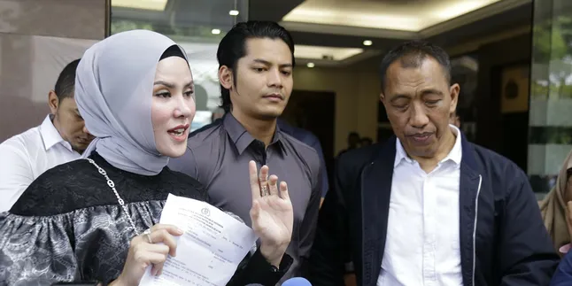 Polisi Nyatakan Angel Lelga dan Fiki Alman Tak Terbukti Lakukan Perzinaan Polisi Nyatakan Angel Lelga dan Fiki Alman Tak Terbukti Lakukan Perzinaan