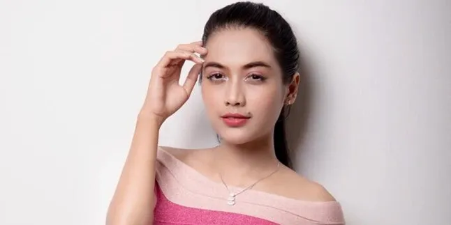 Populer di Sosmed, Eta Terangkanlah Jadi Pilihan Wanita Cantik Ini